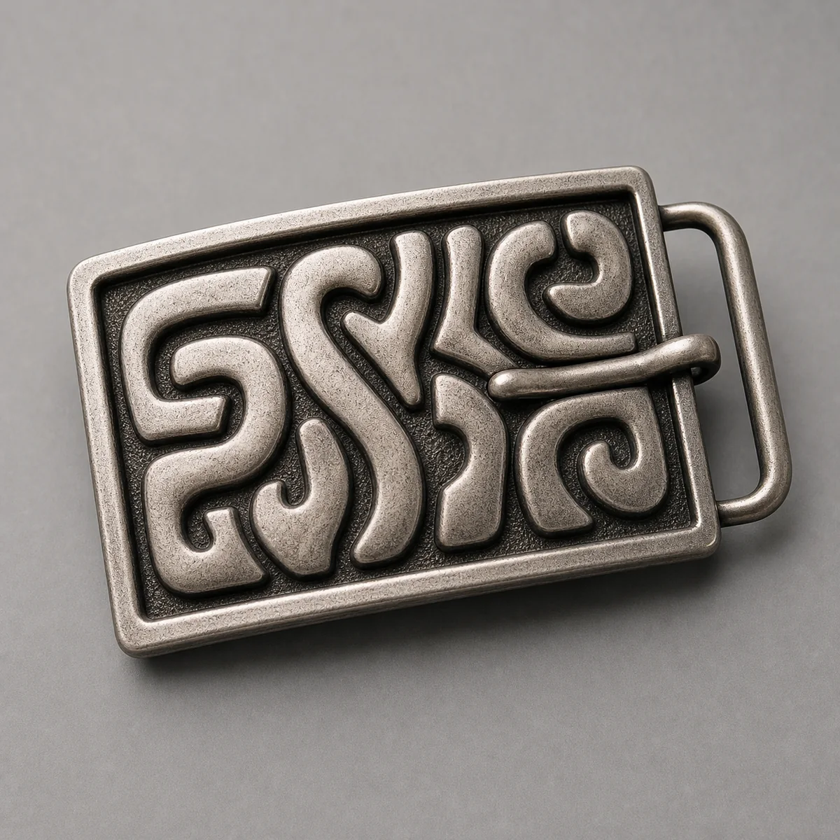 Custom belt buckle with rounded three-dimensional lettering