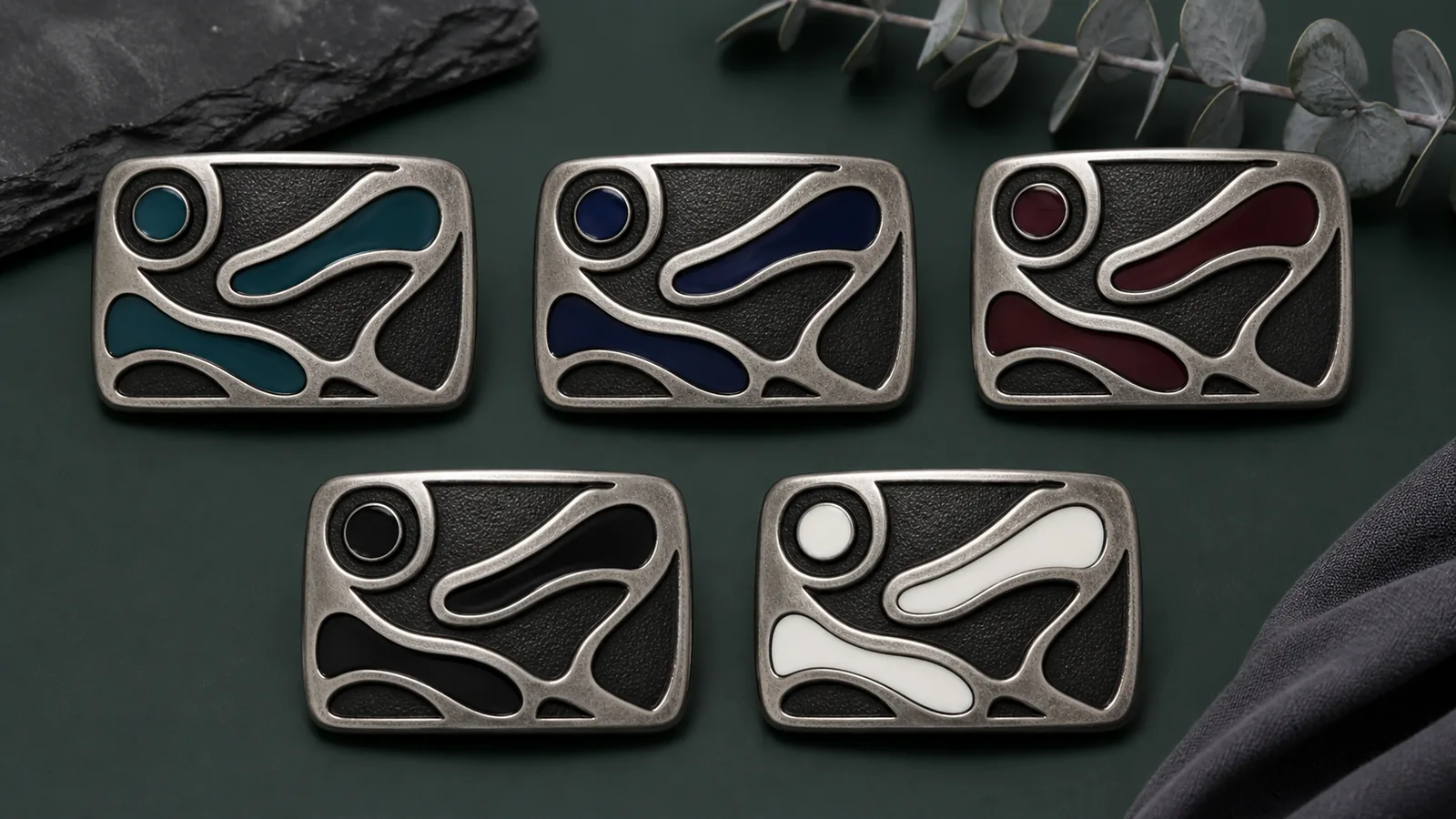 Enamel color accent options for custom zinc alloy belt buckles